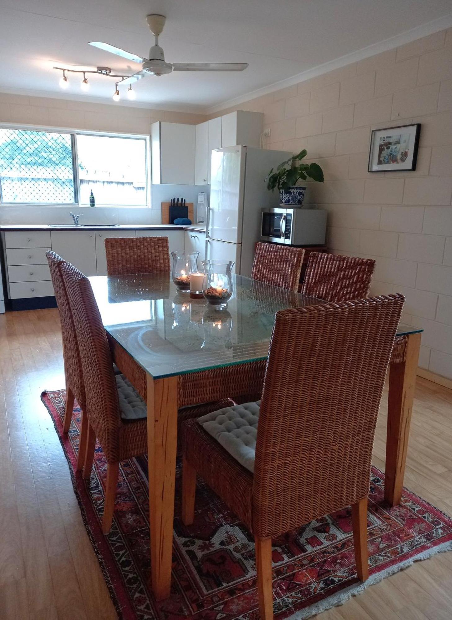 J & Ella'S Holiday House - 1 Bedroom, 1 Bathroom Home Cooktown Ngoại thất bức ảnh